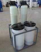 制药行业为何钟爱全自动软水器？揭秘其四大优势！